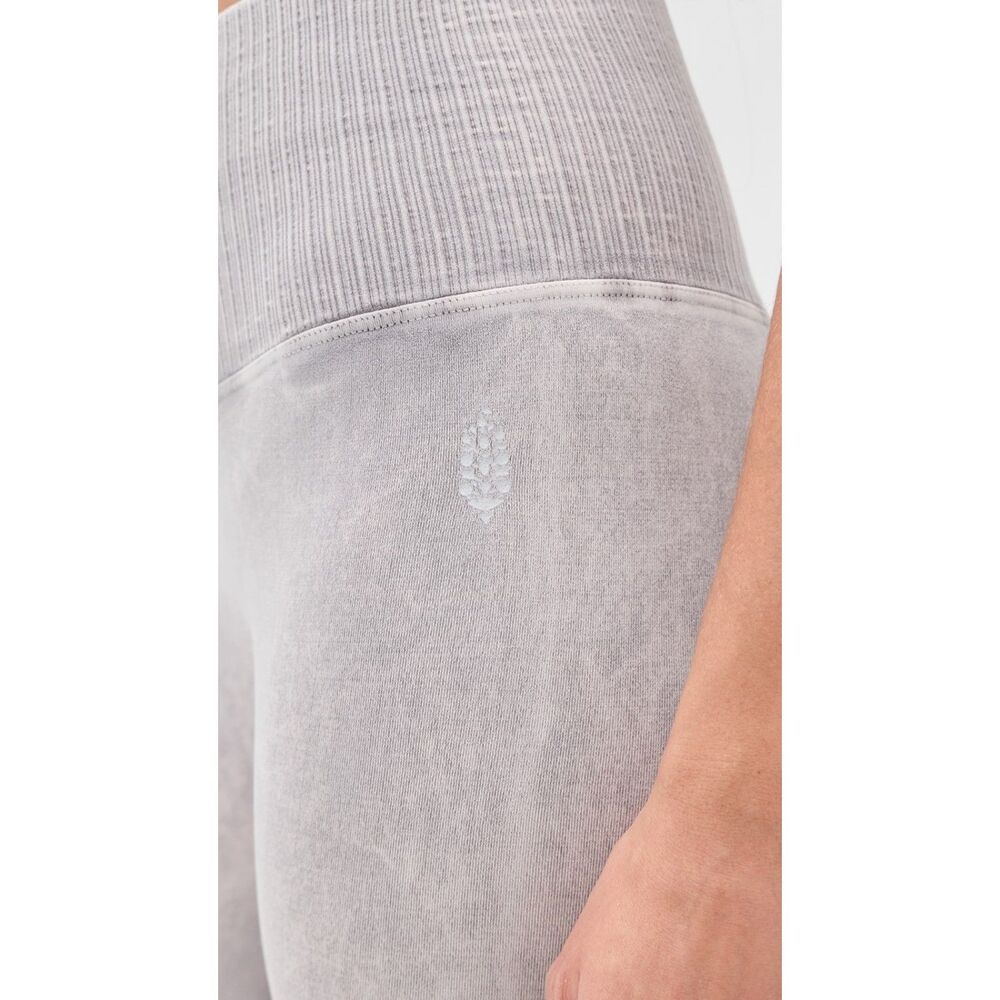 FP Movement Good Karma Leggings Ice Grey SZ M/L NWT Activewear Athleisure Train - Picture 3 of 11